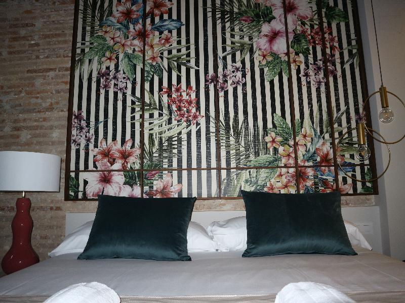 You&co. Quart Boutique 3*